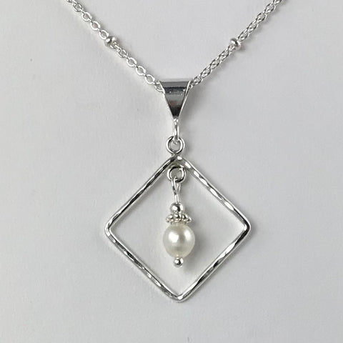 Pearl / Silver Diamond Shape Pendant