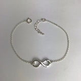 Silver Infinity Bracelet - M